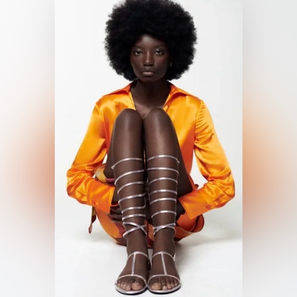 ZARA - TALL FLAT LEATHER GLADIATOR
SANDALS - SILVER - REF. 1615/010 - 7½